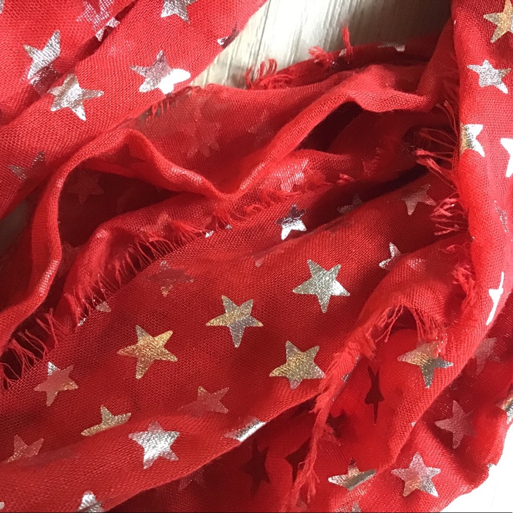Red Infinity scarf. - Picture 2 of 2